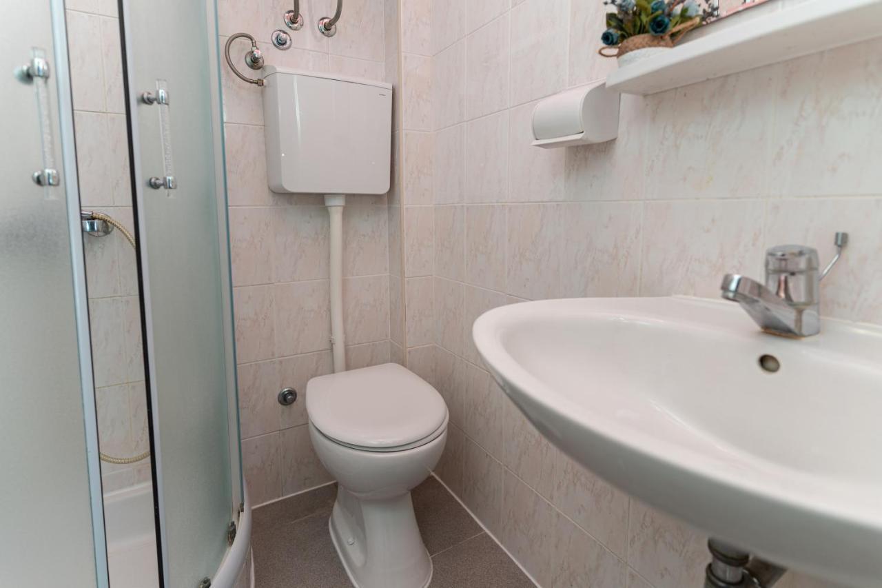 Benic Apartments ムリニ エクステリア 写真