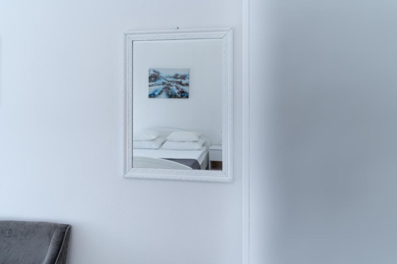 Benic Apartments ムリニ エクステリア 写真
