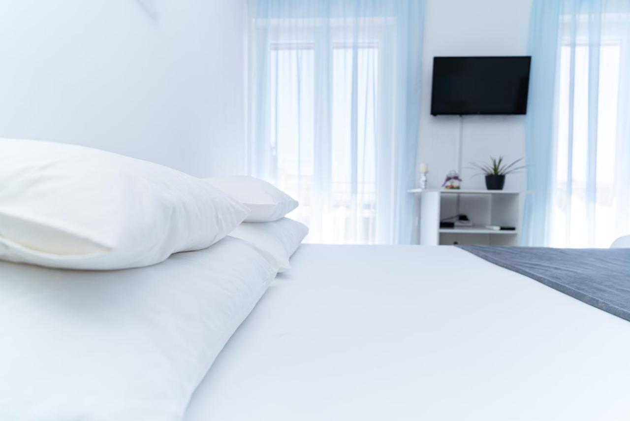 Benic Apartments ムリニ エクステリア 写真