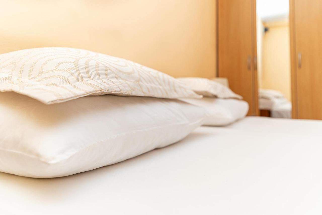 Benic Apartments ムリニ エクステリア 写真