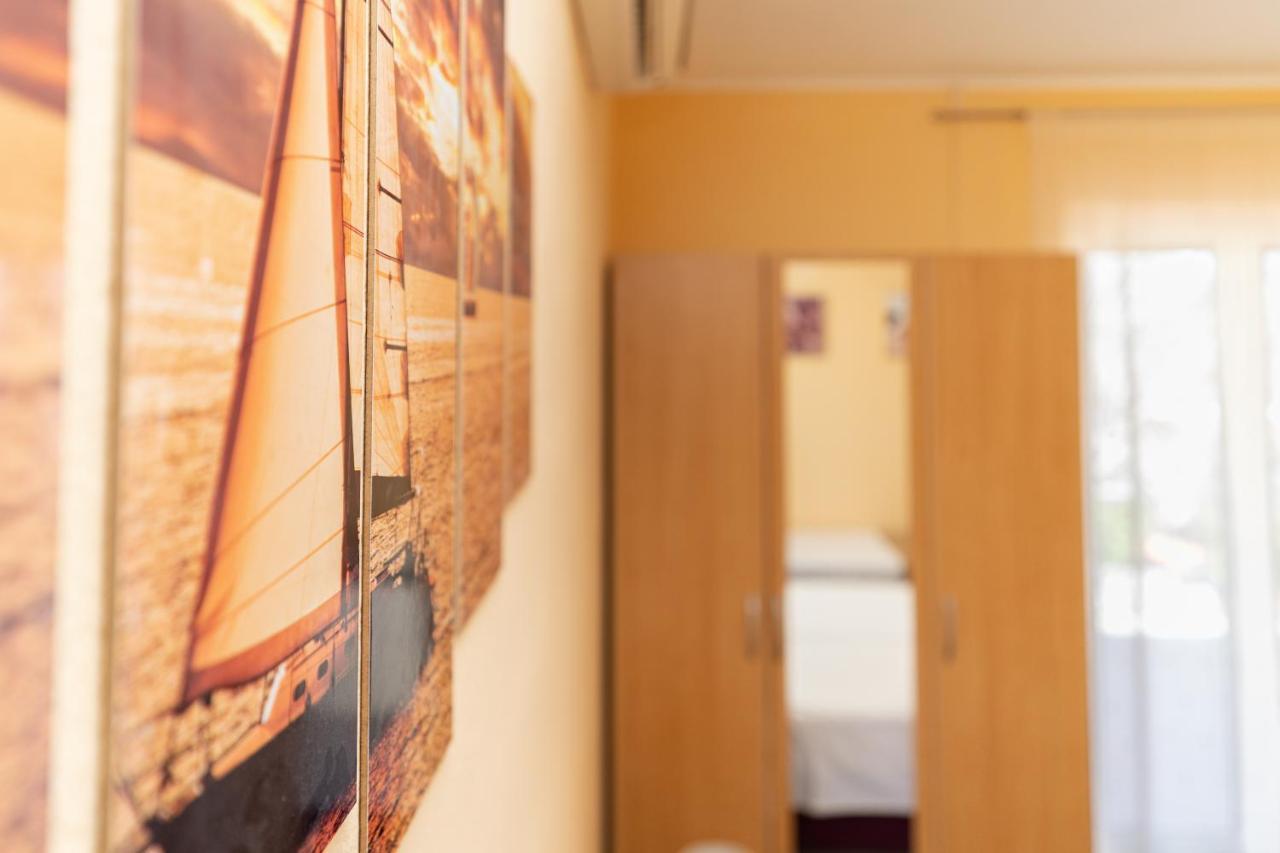 Benic Apartments ムリニ エクステリア 写真