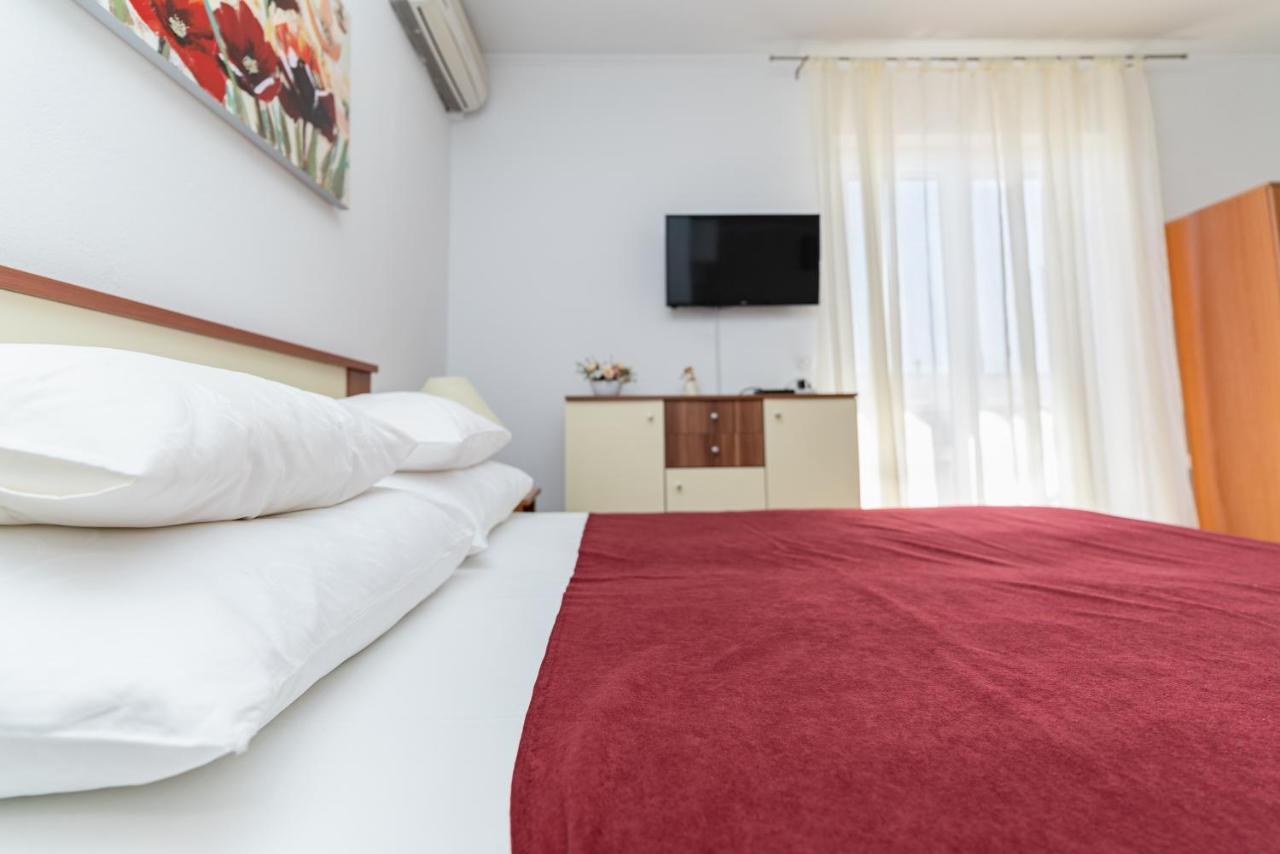 Benic Apartments ムリニ エクステリア 写真