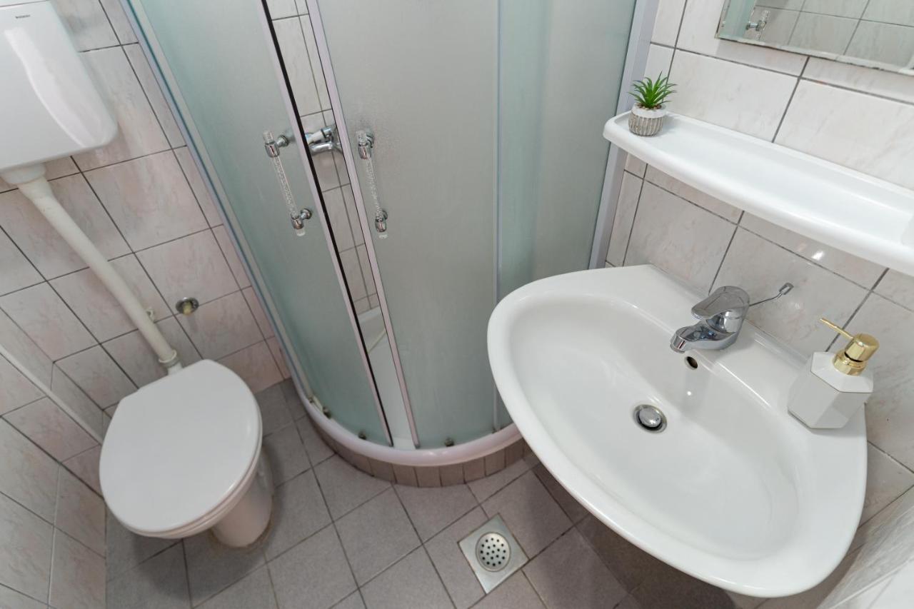 Benic Apartments ムリニ エクステリア 写真